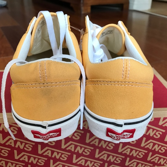 Vans Old Skool Unisex Suede/Canvas Sneakers VN0A5KRFAVL Yellow & White Men's 8.5 - Picture 5 of 12